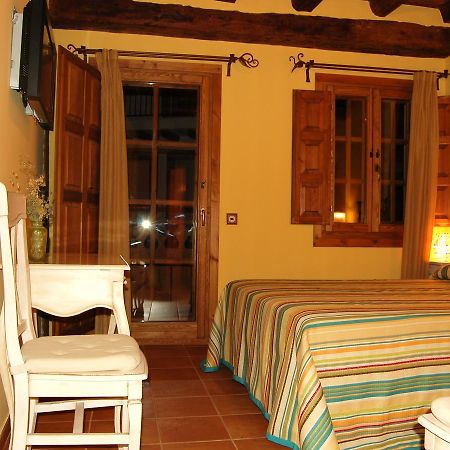 Posada La Gatera Pedro Bernardo Ngoại thất bức ảnh